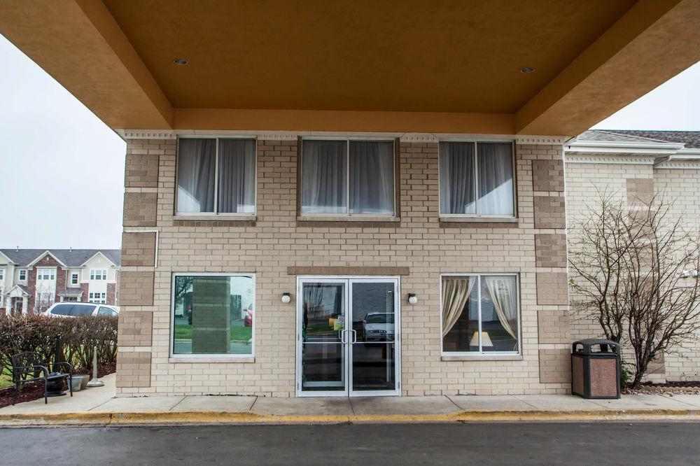 Quality Inn Aurora - Naperville Area Extérieur photo