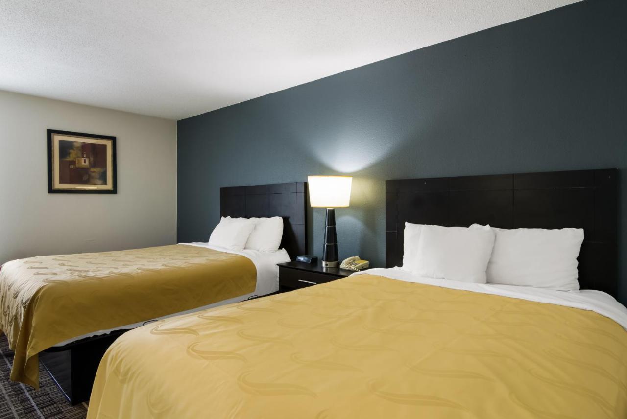 Quality Inn Aurora - Naperville Area Extérieur photo