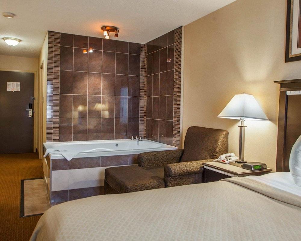 Quality Inn Aurora - Naperville Area Extérieur photo