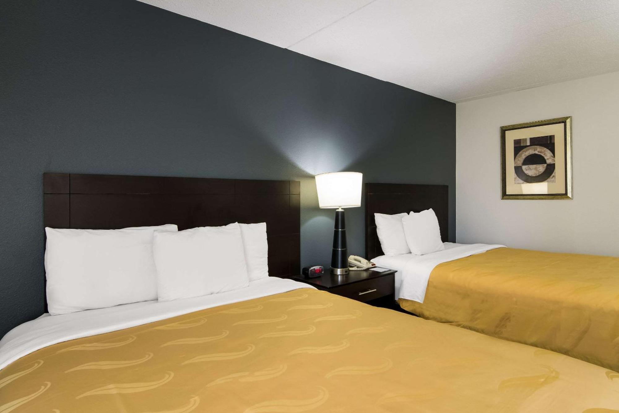 Quality Inn Aurora - Naperville Area Extérieur photo