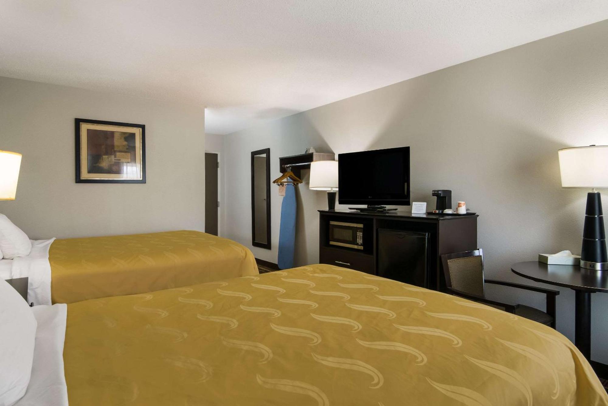 Quality Inn Aurora - Naperville Area Extérieur photo