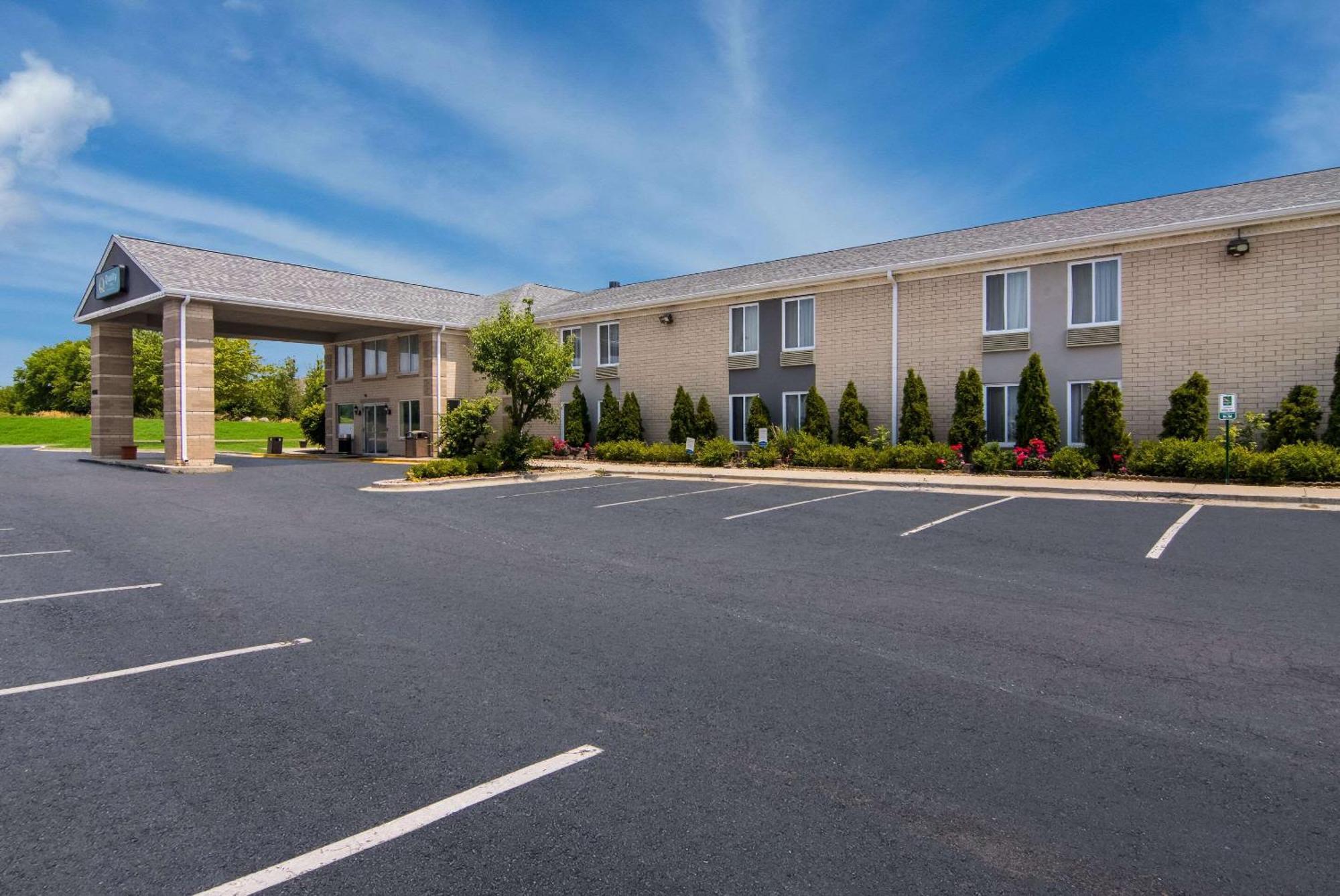 Quality Inn Aurora - Naperville Area Extérieur photo